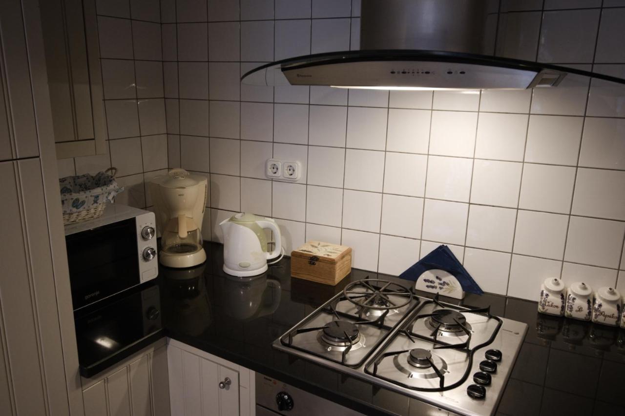 אסטרגום Ister Guesthouse מראה חיצוני תמונה