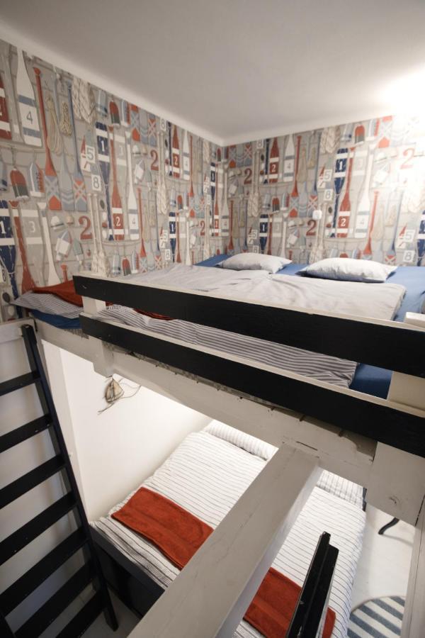 אסטרגום Ister Guesthouse מראה חיצוני תמונה