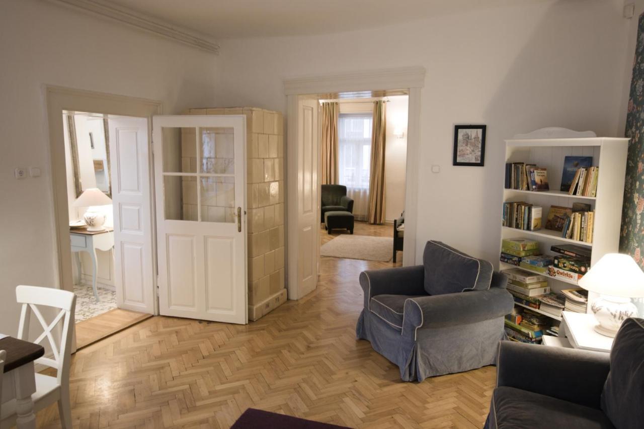 אסטרגום Ister Guesthouse מראה חיצוני תמונה